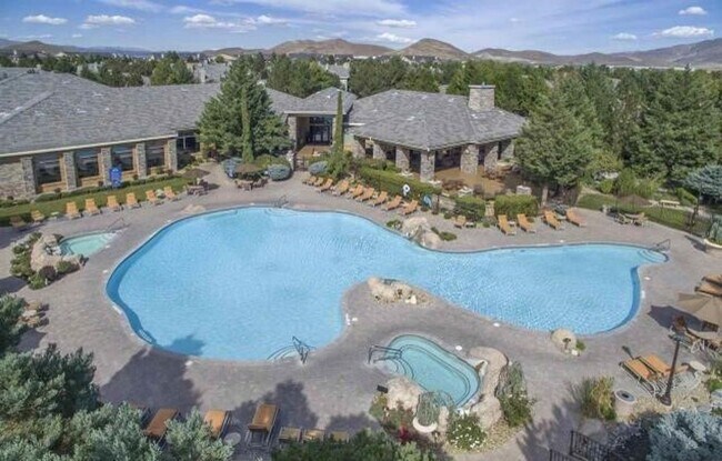 Foto del edificio - 900 S Meadows Pkwy