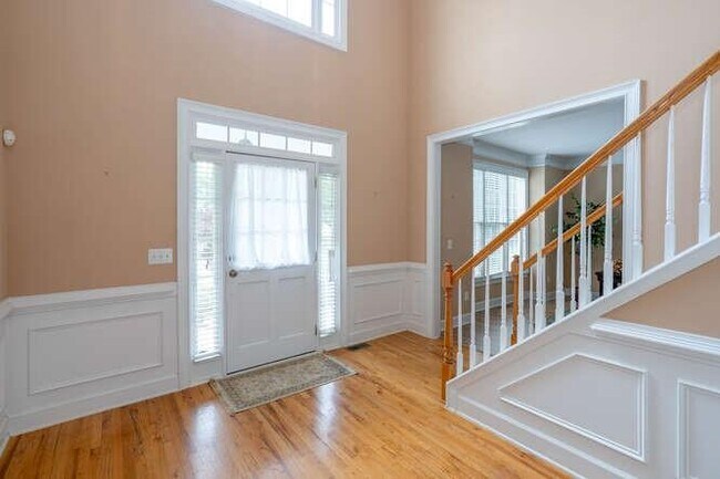 Foto del edificio - 1661 Stilesboro Ridge Dr NW