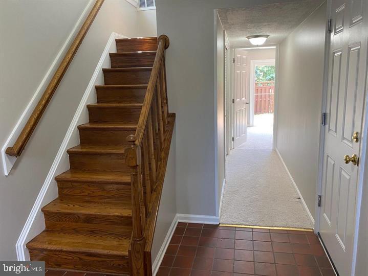 Foto principal - 8027 Hollow Reed Ct
