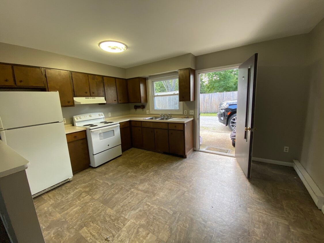 1700 Palister Ave Unit 2, Barker, NY 14012 1700 Palister Ave Barker