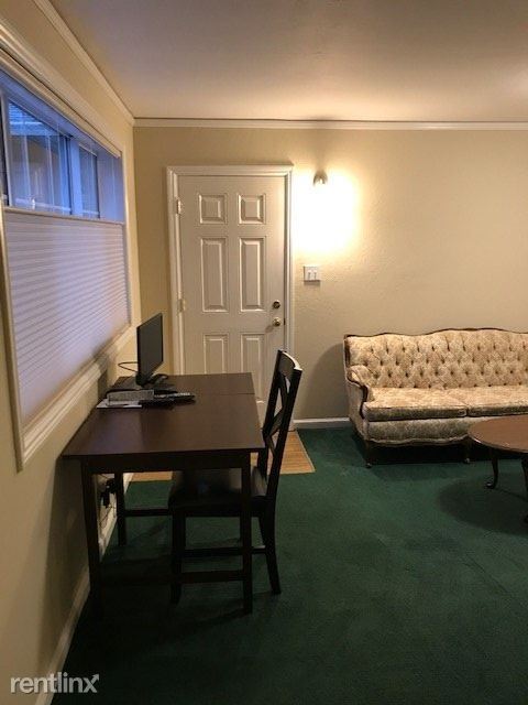 Primary Photo - 1 br, 1 bath Apartment - 1950 Glen Avenue A