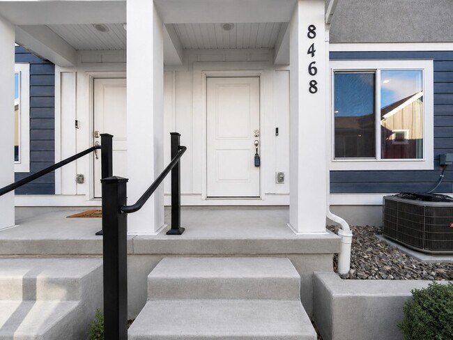 Foto del edificio - 8468 W Meadow Bank Wy