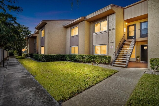 Building Photo - 1579 Greenlea Dr