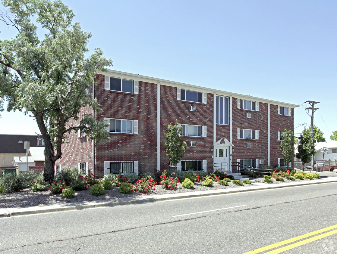 Primary Photo - Aspen Leaf Apartments