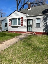 Building Photo - 425 Tompkins St