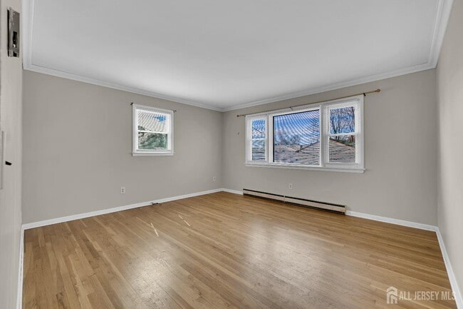 Building Photo - 207 Gertrude Terrace