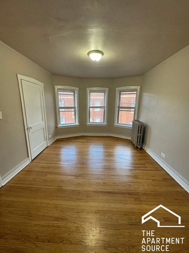 Building Photo - 4031 W Melrose St