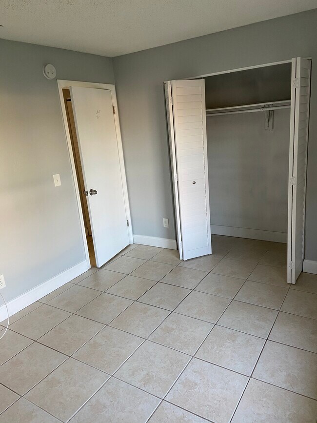 2328 fern palm drive, Edgewater, FL 32141 Townhome Rentals in