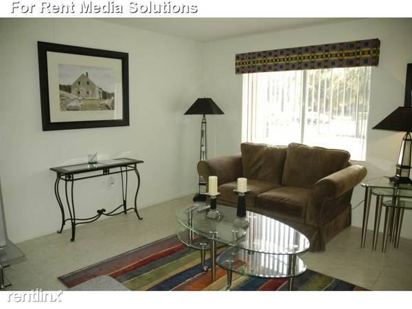 Building Photo - 3997 Rosewood Way