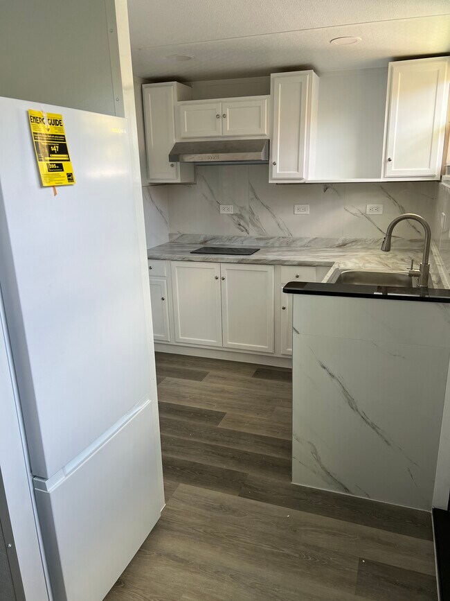 Photo - 8210 SW 31st St Apartments