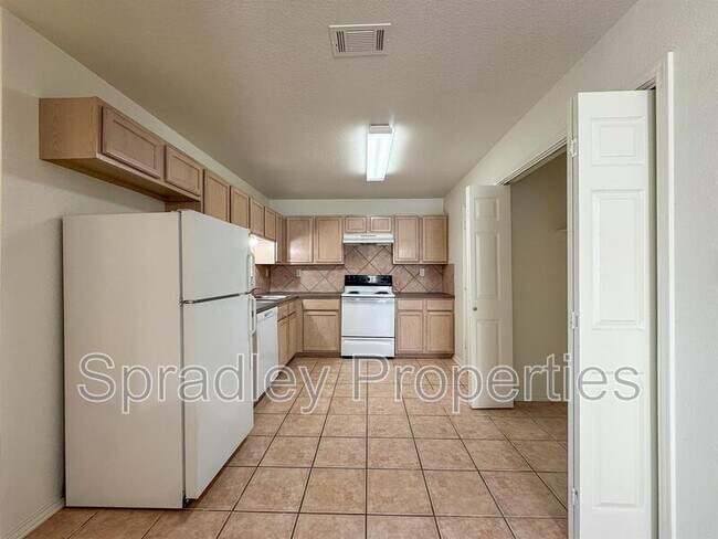 Foto del edificio - 5004A John David Dr