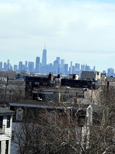 Foto del edificio - 90 Clinton Ave