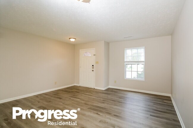 Building Photo - 12916 Silvaire Farm Rd