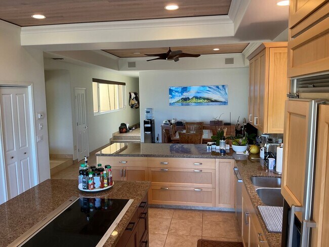 Building Photo - 3 Bedroom Home with Pool in Ka'anapali Hil...