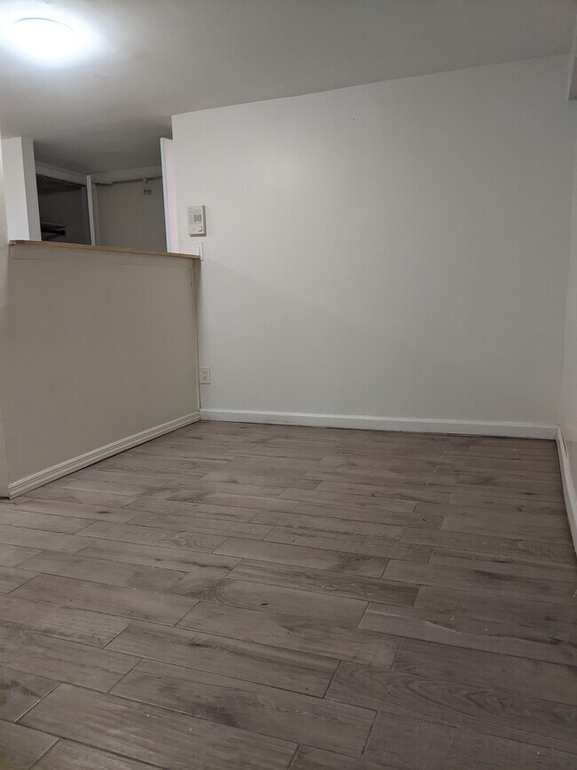 Foto del edificio - 68 Hamilton Ave