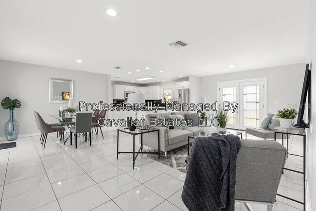 Foto del edificio - 8401 Blackstone Ct