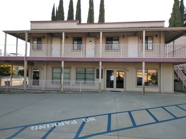 Foto del edificio - 229 W Bonita Ave