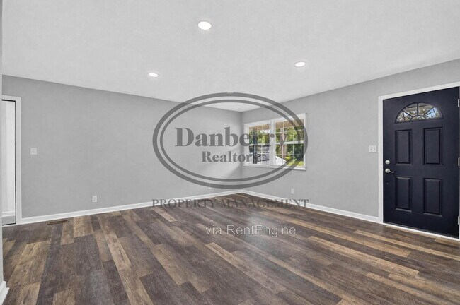 Foto del edificio - 6051 Graystone Dr