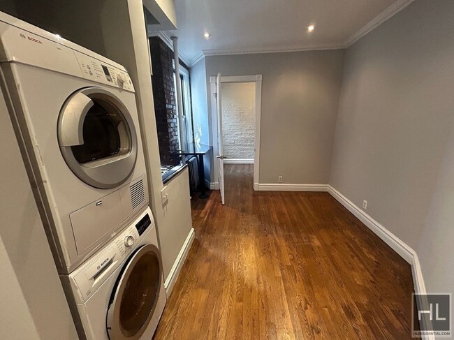 Foto del edificio - East 13th Street