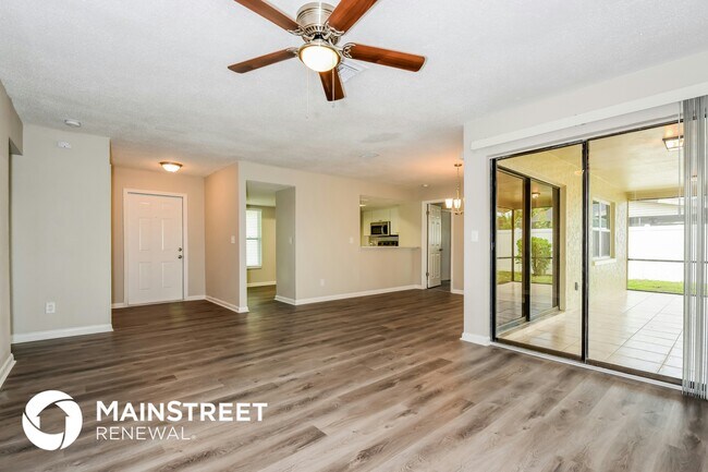 Foto del edificio - 1820 SE 10th St