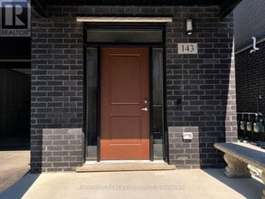 Building Photo - 3260 Singleton Ave