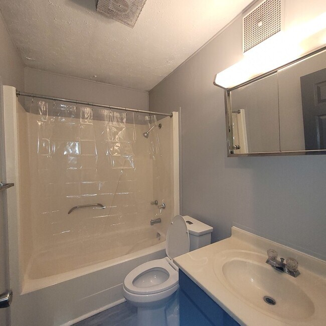 Foto del edificio - 202 S Maple St