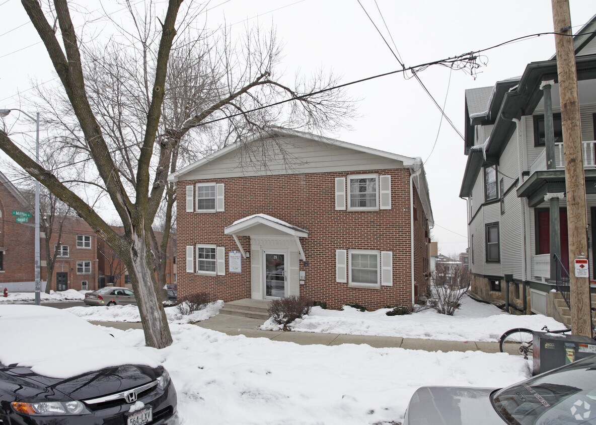 29 N Hancock St, Madison, WI 53703 Apartments in Madison, WI