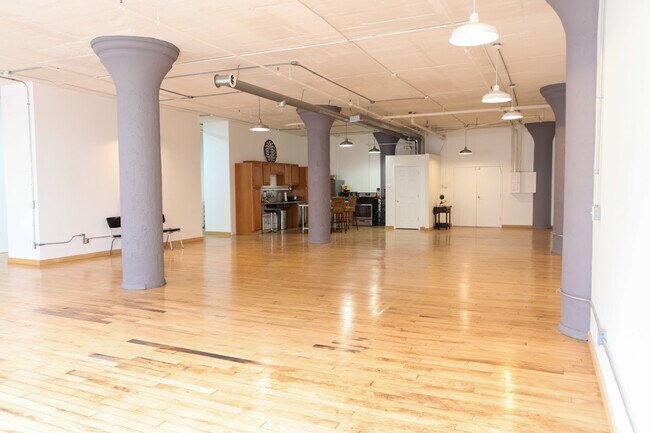 Building Photo - 1709 Washington Ave
