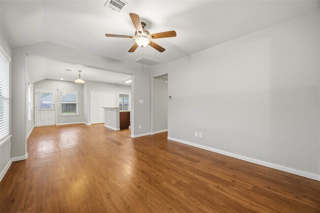 Foto del edificio - 14950 Hidalgo Valley Ln