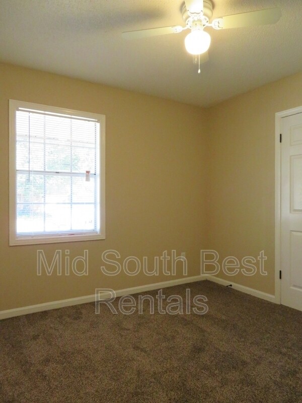 Foto del edificio - 3229 Markley St