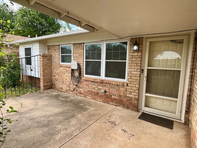 Foto del edificio - Cute 3 bed 1.5 Bath in Midwest City