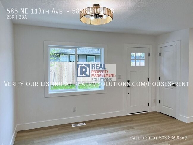Building Photo - 585 NE 113th Ave