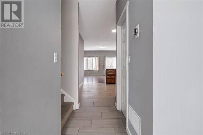 Building Photo - 447 Stirling Ave S