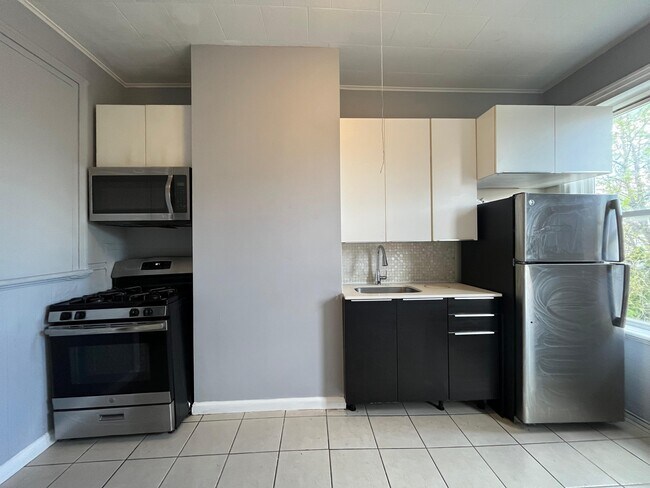 Foto del edificio - 218 Bowers St
