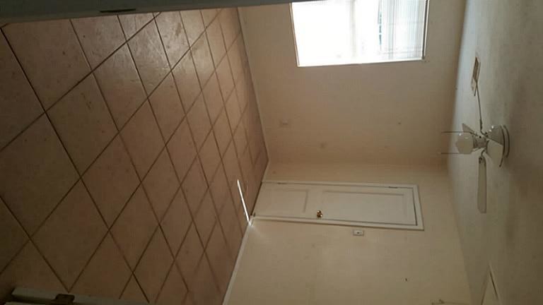 Foto del edificio - 3345 Reeves St