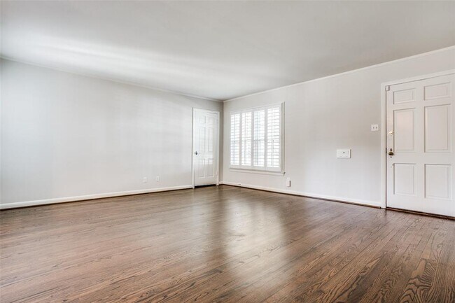 Building Photo - 5600 Boaz St