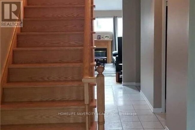 Building Photo - 222 Edenbrook Hill Dr