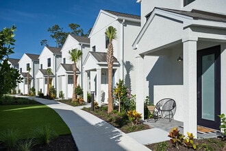 Building Photo - Argos by Soltura
