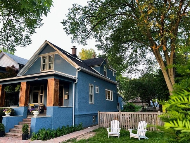 Building Photo - 1119 Wesley Ave