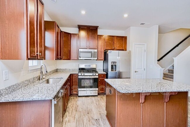 Building Photo - 307 Hunt Glenn Ct
