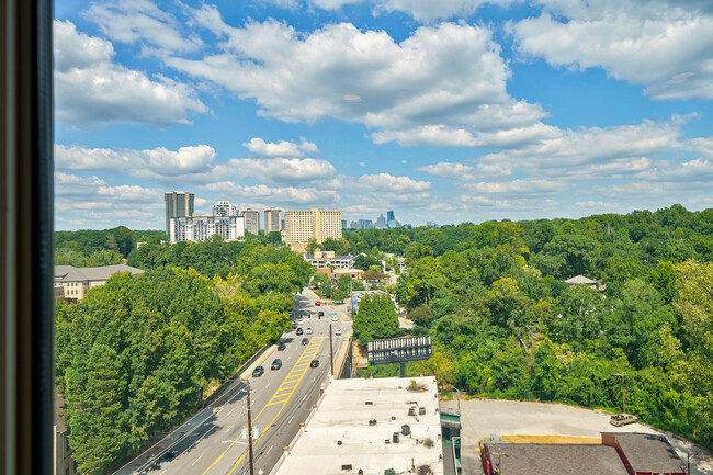 Building Photo - 2285 Peachtree Rd