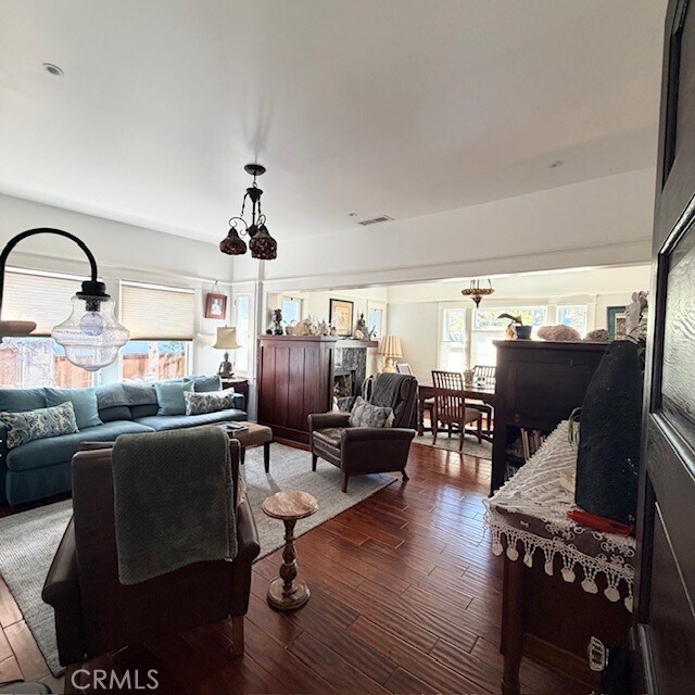 Building Photo - 100 S Prospect