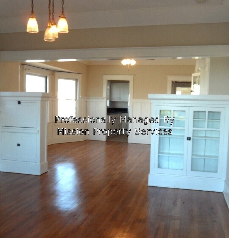 Primary Photo - 1511 1/2 Bellevue Ave