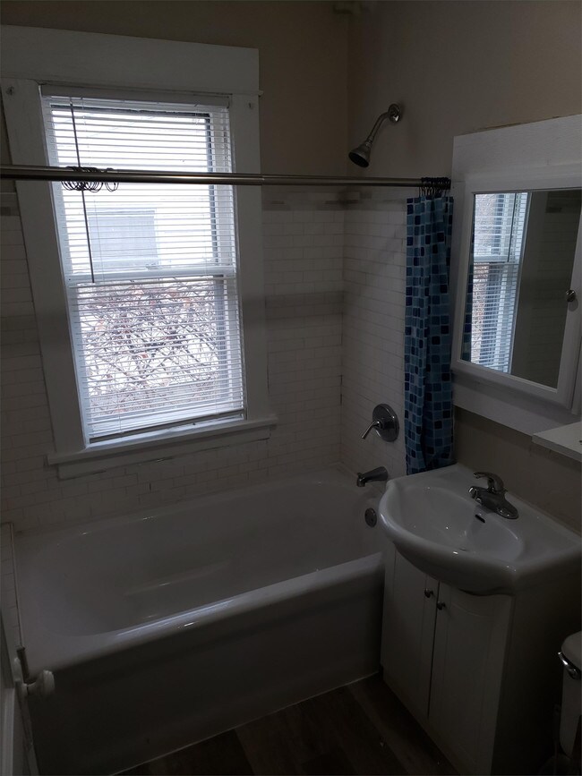 Building Photo - 1029 Virginia St