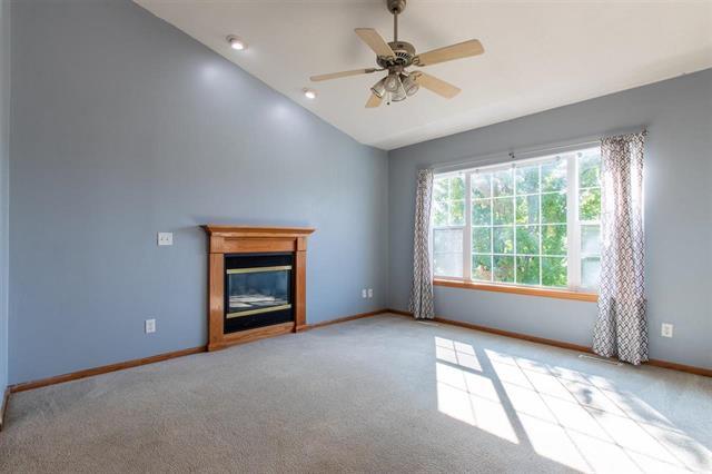 Building Photo - 1400 Doe Run Dr