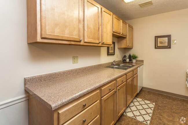 2HAB, 1BA - Woodgate North