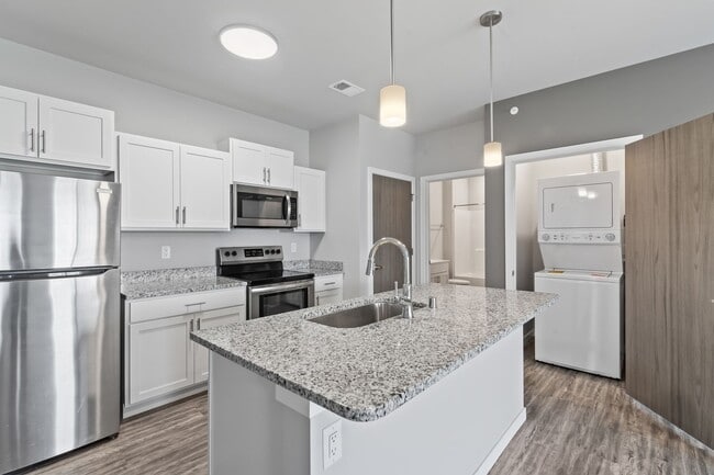Interior Photo - Rock Pointe Village I LLC