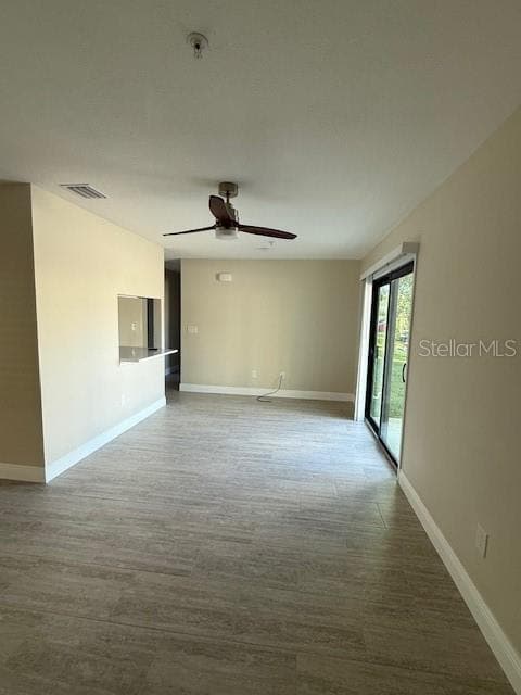 Foto del edificio - 140 Hunter Lake Dr