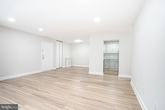 Foto del edificio - 4617A Aberdeen Dr