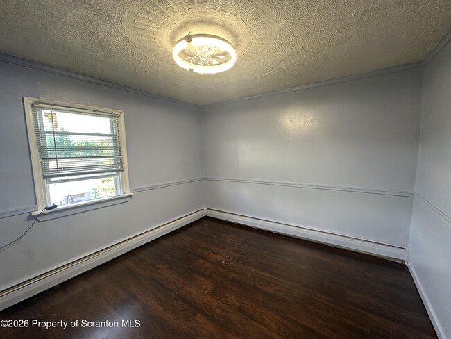 Building Photo - 173 McAlpine St